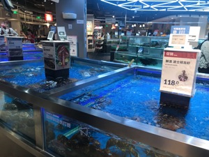 2019“填坑之战”行至年中：不止盒马关店、多家巨头战略调整 生鲜新零售下一步怎么走？