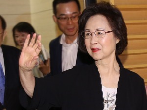 琼瑶丈夫、著名出版人平鑫涛逝世，琼瑶发文悼念：永别了！我爱！