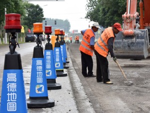 智慧交通“小步快跑”：未来一年10省市高速节假日拥堵有望下降20%