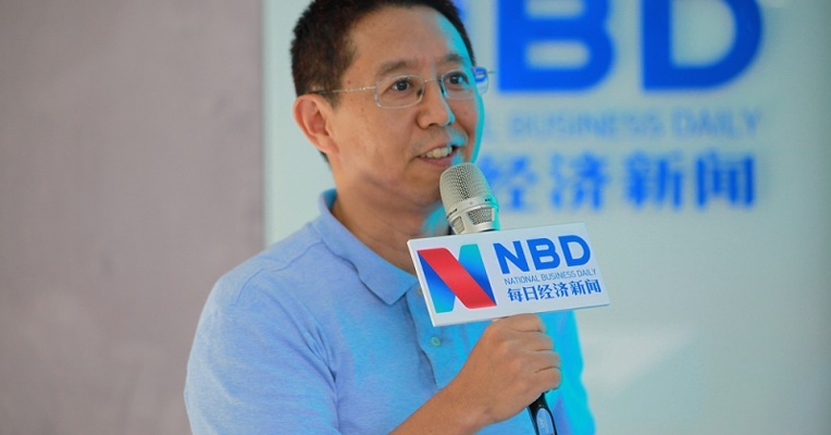 iTutorGroup 首席运营官汤峥嵘：共享教育市场将达万亿级别，要像滴滴打车一样选老师