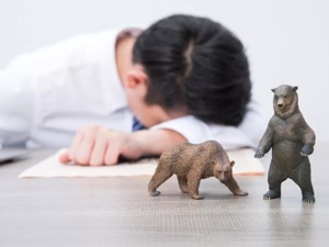 震惊上海金融圈！12位台湾分析师被抓，他们的老板竟是“股评界的郭德纲”