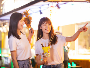 人民日报：让夜间经济点亮城市夜空