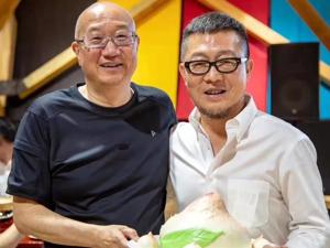 冯仑的偏执与疯狂，耳顺之年了还要上天？