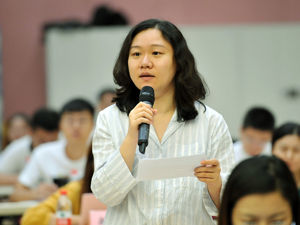 国家税务总局答每经记者提问：税收违法“黑名单”累计公布2.39万件案件 近2万当事人被限制担任企业董监高