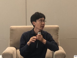 vivo秦飞：5G手机8月推出 价格贴近成本 