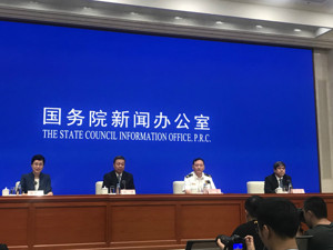消防审批简化安检不简化：公众聚集场所作出承诺后即可营业，每年涉及约10万家
