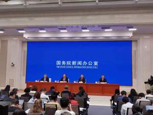 农业机械化全国前列，现代工业体系门类齐全……新疆发力赶超跑出加速度！
