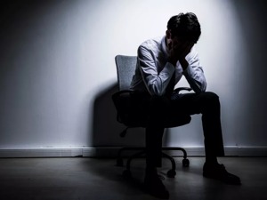 职场残酷！美国科技巨头“花式劝退”老员工，数万人丢掉饭碗