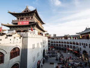一路“掉队”的洛阳，如何重振？
