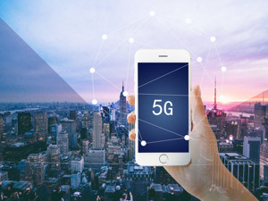 港股风云 | 恒指考验6月低点，5G手机、半导体或有升机！