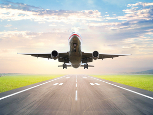 人民币汇率破“7” 国内航空公司盈利水平面临考验