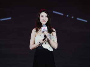  “中国网红电商第一股”董事长谈网红经济下半场：未来会成为一个渠道品牌