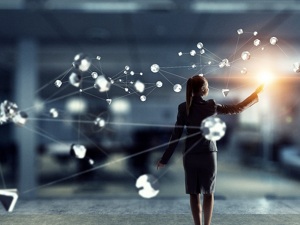 华为发布面向2025十大趋势，这些“硬核科技”将改变世界