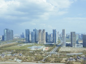 头部房企7月拿地仍积极   TOP10企业新增货值门槛同比降14%