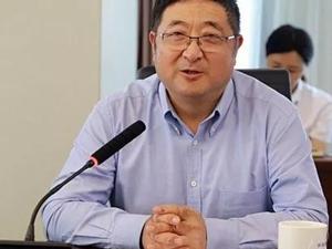 数百万年薪的行长辞职，或受累赵正永贪腐案……