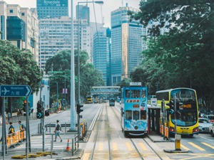特写：香港的周末与平常不太一样