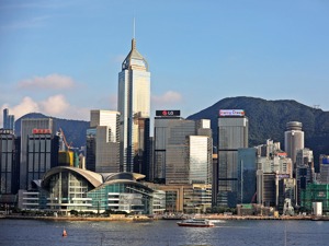 41家香港地产商联署声明  强烈谴责暴力行为增加经济下行风险