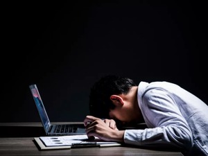 股价暴跌超9成，市值就剩1个亿，“点牛金融”网贷平台爆雷被立案