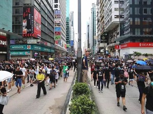 人民日报：他们真正要干的就是反中乱港、搞“颜色革命”