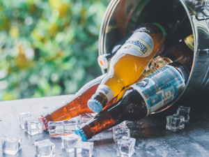 比普通啤酒贵十几倍，“喝不起”的精酿啤酒值这个价吗？