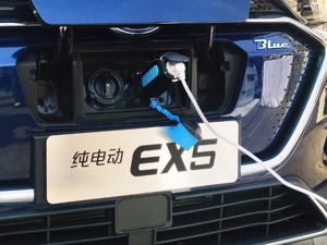 新能源汽车“换电模式”受资本热捧 发展前景如何