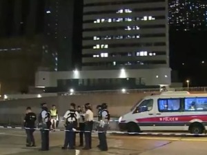 何韵诗自曝逃往澳洲，网友：你说的共进退，为什么留下我们？