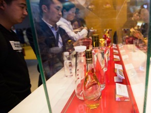 “好酒”撑起的城市，喝高了也怕“上头”
