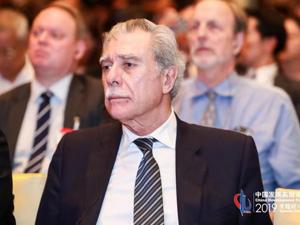 美国商务部前部长古铁雷斯：中美经济脱钩是不可想象的，达成贸易协议是双方恢复信任的关键步骤
