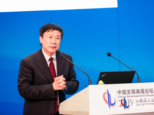 全球外商投资回落之下，中国去年吸引外资仍创新高，未来将逐步释放高端服务业投资准入空间