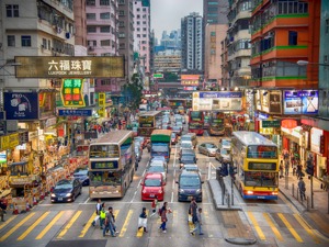 人民锐评：解决住房问题，香港不能再等了！