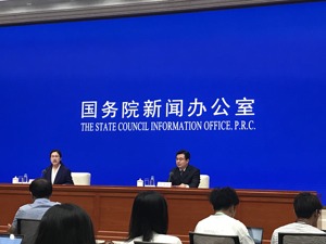 8月消费同比增长7.5%  增速比上月回落0.1个百分点