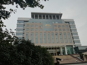鲁南制药控制权之争再燃战火：4天内两场股东会  即将上演三方角逐？