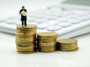 连跌18个月！8月封闭式预期收益型人民币产品平均收益率下跌至4.07%
