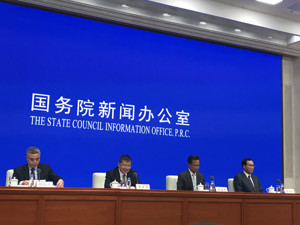 2018年我国一次能源生产总量37.7亿吨标准煤 是1949年的158倍