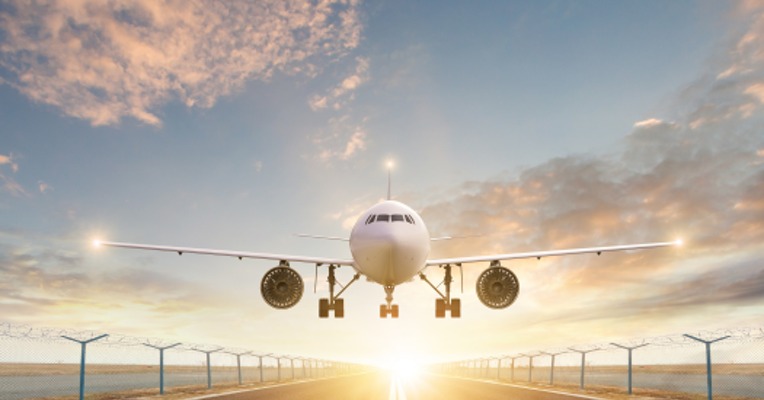 国泰航空已就多宗“手提氧气樽压力偏低事件”报警