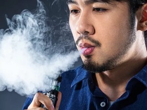 盯上3亿中国人钱包，这家美国巨头刚来一周就吃到闷棍……