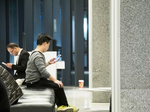 互联网产业的“中国速度”：网民规模从0到8.54亿 数字经济总产值占GDP超1/3