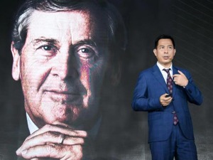 商界硬核理论丨定位引领战略  调动用户心理重置资源配置  成就未来商业决胜关键  