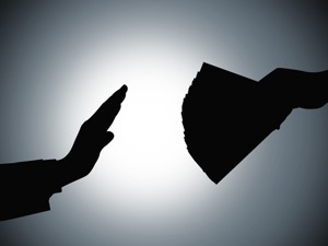 离奇内幕交易：一宗收购涉事三方全沦陷 有人亏1.6亿
