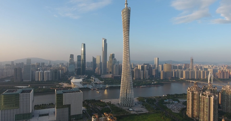 视频丨上半年一线城市人均收入超3万：苏州宁波接近第一梯队
