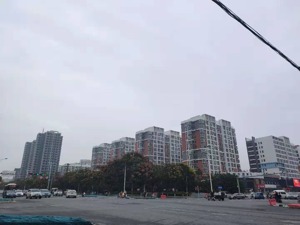 “黄金周”走楼市|一个四线城市售楼经理的跳槽计划