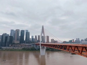 “黄金周”走楼市| 重庆楼市两极分化：少数楼盘“热”   多数项目“冷”
