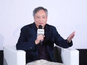 张昭履新复星后首度亮相  携手李安一起进行电影技术革命