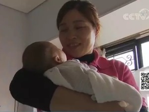 月嫂行业乱象起底：培训7天速成、包发证书、自己定级别...