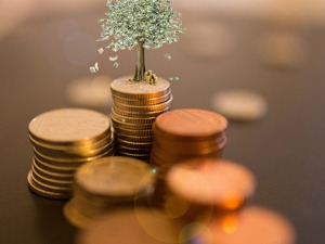 从6124点到2977点持有12年，用这个方法买基金，赚钱的概率是96%