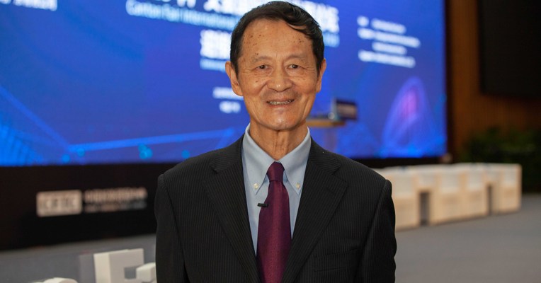 何伟文：中国将继续成为世界贸易的枢纽