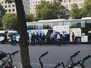 杭州公安：对51信用卡委托外包催收公司冒充国家机关、软暴力催收等行为开展调查