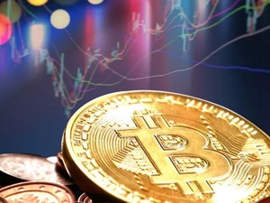 一家赴美IPO，一家高管大变动，比特币矿机老大和老二都有新动作