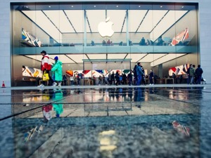 最多便宜1600元，iPhone 11系列遭遇电商大降价，苹果靠它抗衡华为？