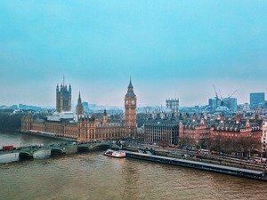 谁将成为下任英国下议院议长？7名候选人“出线”